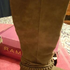 Womens knee high boots